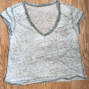 Camo v-neck tee size s